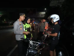 Cegah Kejahatan dan Balap Liar, Polres Metro Bekasi Kota Gelar Patroli Skala Besar Gabungan