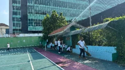 Wujudkan Lingkungan Nyaman, Pegawai Rutan Surakarta Gelar Aksi Bersih-Bersih Asrama