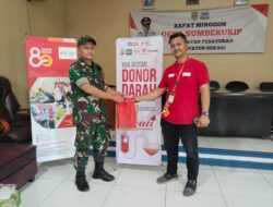 Kebersamaan TNI dan Rakyat Terlihat di Donor Darah Hari Jadi Desa Sumberurip