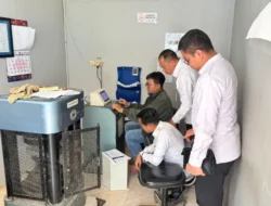 Jawara Beton Unjuk Kualitas: Paving Blok Lapas Tangerang Diuji di WIKA Laboratorium