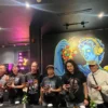 Kembali ke Era 90-an, Rockafella’s Suguhkan “Intimate Unplugged Therapy” di Jakarta Selatan