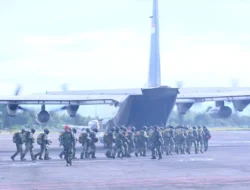 Lanud Sultan Hasanuddin Sukses Dukung Latihan Para Dasar Kostrad, 180 Prajurit Disematkan Brevet Para