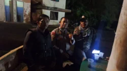 Bhabinkamtibmas Polsek Cisarua Polres Bogor Kontrol Pos Kamling dan Sampaikan Pesan Kamtibmas