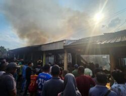 Pasar Kuok Hangus Terbakar, Polsek Bangkinang Barat Pasang Policeline