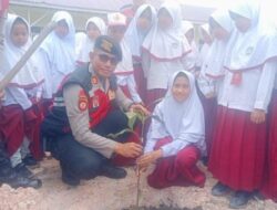 Green Policing Polres Siak Tanam Pohon di SDIT Muthamainnah, Tanamkan Kepedulian dan Cinta Lingkungan Sejak Dini