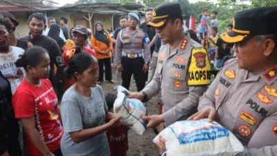 Kapolres Metro Tangerang Kota Gelar Jum’at Peduli dan Pemeriksaan Kesehatan Gratis di Kampung Cacing