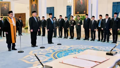 Panglima TNI Hadiri Pengucapan Sumpah Wakil Ketua MA dan Pelantikan Kepala serta Wakil Kepala BRIN di Istana Negara