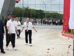 Dua Wartawan Media Online Diblokade Petugas Saat Hendak Meliput Kunker Bupati Pemalang Beserta Rombongan di Pabrik Sepatu Ternama