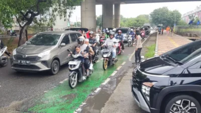 Polres Metro Tangerang Kota Gelar Pelayanan Pagi, Atur Lalu Lintas di Titik Padat Kendaraan