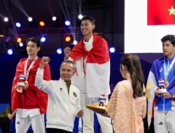 Atlet Taekwondo Indonesia Arya Danu Susilo Tambah 1 Medali Emas SEA Games 2025 di Thailand
