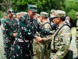 Kapuspen TNI Buka Pembekalan Awak Media Tentang Prosedur Kedaruratan di Daerah Rawan