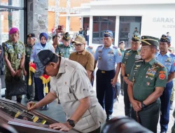Panglima TNI Dampingi Menhan Resmikan Sarpras Dik Pa PK TNI di Kodiklat TNI Serpong