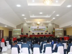 Kodim 1714/PJ Hadiri Sidang Penyerahan Raperda APBD 2026, Tegaskan Dukungan Terhadap Pembangunan Daerah