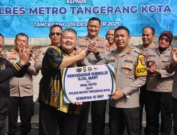 Polres Metro Tangerang Kota Terima 10 Ojol Mart dari Dewa United, Perkuat Sinergi dengan Pengemudi Ojol