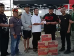 Ketua Ormas PP Kec.Teluknaga “Peduli” Berikan Bantuan Korban Banjir Bandang Sumatera Dan Aceh, Di Posko Relawan Bersama