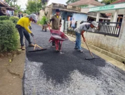 Realisasi Bantuan Keuangan Tahap II Desa Cibalung untuk Pengaspalan Jalan di Kp. Muaracideng