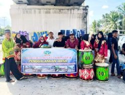 Group Kesenian Tradisional Minang dan IKTR Pekanbaru Kembali Turun ke Jalan Galang Dana Musibah di Maninjau