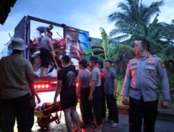 Bantuan Gerobak-Sekop Polda Riau Tiba di Agam, Siap Bersihkan Lumpur
