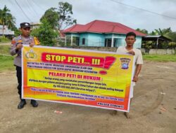 Polres Kuansing Intensifkan Pemasangan Poster dan Penyebaran Maklumat Larangan PETI di Seluruh Polsek Jajaran