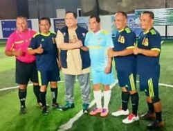 Sumbangsih Gol dan Silaturahmi: Aksi Gubernur Zainal di Laga Persahabatan Mini Soccer Meriahkan HUT Ke-67 Sumbawa