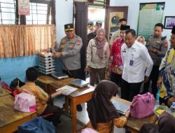 Pantau MBG di Sekolah, Kapolda Riau Beri Kabar Baik Bagi Guru Hingga Difabel