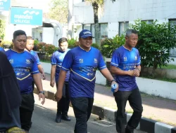 Langkah Sehat, Semangat Kuat: Pegawai Rutan Surakarta Gelar Jalan Sehat Penuh Kebersamaan
