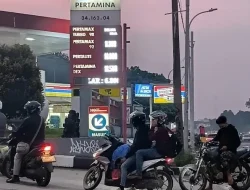 Hilir Mudik Motor Thunder di SPBU Salabenda Picu Dugaan Penyalahgunaan Pertalite