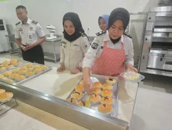 Tingkatkan Kompetensi dan Dukung Pembinaan, Pegawai Rutan Surakarta Ikuti Pelatihan Pembuatan Roti Bersertifikat
