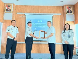 Tebar Sukacita Imlek, Lapas Kelas I Makassar Serahkan Remisi Khusus dan Perkuat Semangat Pembinaan Humanis