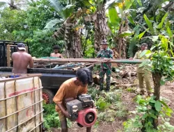 Personel TMMD Ke-127 Kodim 1514/Morotai Pasang Mesin Bor Air di Desa Falila