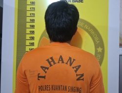 Sempat Coba Kabur, Tim Elang Kuantan Ringkus Pengedar Sabu 9,42 Gram di Koto Taluk