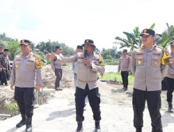 Wakapolda Riau Tinjau Pembangunan Jembatan Presisi Polri dan Rumah Layak Huni di Pelalawan