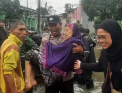 Polrestro Tangerang Kota Gerak Cepat Tangani Banjir di Kota Tangerang, Warga Dievakuasi dan Didirikan Posko Siaga