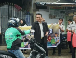 Tebar Berkah Ramadan, Lapas Kelas I Makassar Turun ke Jalan Bagikan Takjil Untuk Masyarakat