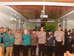 Polres Metro Tangerang Kota Bagikan Paket Sembako ke Mahasiswa, Perkuat Sinergi Jaga Kamtibmas