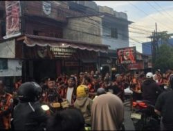 Pemuda Pancasila Medan Sunggal Tak Pernah Lelah Berbagi, Ratusan Warga Kembali Terima Takjil dan Sembako di Ramadhan 1447 H