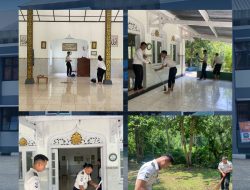 Wujudkan Lingkungan Ibadah Bersih, Jajaran Lapas Kumbang Gelar Bakti Sosial di Masjid Nirbaya