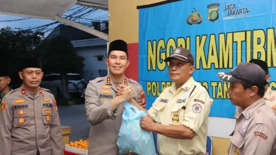 Ngopi Bareng Warga Poris Jaya, Polres Metro Tangerang Kota Bahas Keamanan Lingkungan