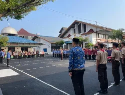 Warga Binaan Rutan Surakarta Ambil Bagian dalam Upacara Bendera Hari Kesadaran Nasional 