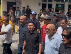 Sidang Abdul Wahid, Tokoh Riau Arsadianto Rachman dan Ratusan Kader PP Kawal Keadilan