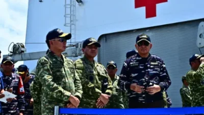 Panglima TNI Dampingi Menhan RI Tinjau Latihan Gabungan di Karimunjawa