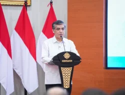 Menaker Tekankan Kesehatan Mental Jadi Bagian Penting Dalam SMK3