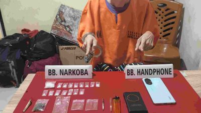 Satresnarkoba Polres Kampar Tangkap Pengedar Sabu-Sabu dan Daun Ganja Kering 