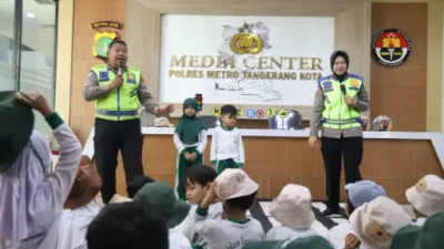 Sat Lantas Polres Metro Tangerang Kota Edukasi Anak TK Lewat Program Polisi Sahabat Anak