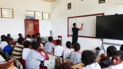 Satgas TMMD Ke-128 Kodim 1710/Mimika Beri Penyuluhan Bahaya Narkoba dan Lem Aibon Kepada Pelajar