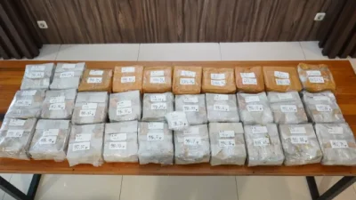 Polda Metro Jaya Menggagalkan Peredaran 32 KG Sabu Asal Malaysia 