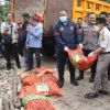 Bareskrim Polri Musnahkan Ribuan Kilogram Bawang Impor Ilegal dari Jalur Tikus Perbatasan Malaysia