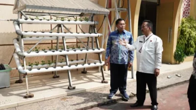 Wakil Kepala BGN Tinjau Distribusi MBG di SMAN 28 Jakarta, Soroti Pengelolaan Sampah Hingga Budaya Demokratis Sekolah