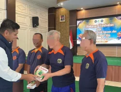 Kepedulian Tanpa Batas, Karutan Surakarta Serahkan Langsung Bantuan Tambahan Bagi Lansia dan Anak Bawaan