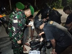 Tim Raga Polres Kampar Bersama TNI Laksanakan Patroli Humanis Malam Hari, Jaga Kamtibmas di Berbagai Titik Strategis Bangkinang